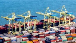 越南建议企业减少集装箱和仓储费用，帮助港口减压